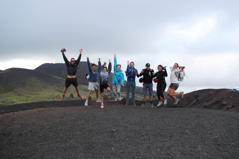 Depuis Syracuse : Tour de l'Etna avec déjeuner léger et dégustation de vin
