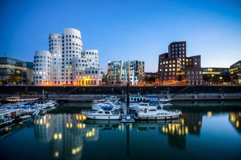 Dusseldorf: Private Architecture Tour with a Local Expert