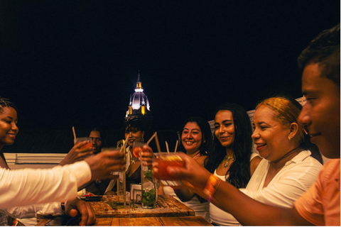 Carthagène : visite de la baie avec open bar, coucher de soleil et discothèqueCarthagène : excursion dans la baie avec open bar, coucher de soleil et soirée disco