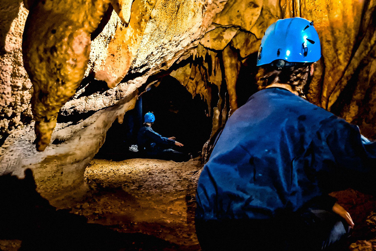 La Ciotat: Caving in Calanques National Park Half-Day Tour