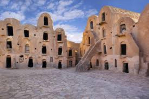 From Djerba: 4x4 Desert Fortresses, Villages & Chenini Tour