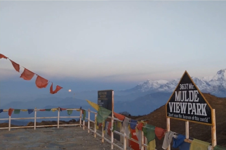 Pokhara : 3 jours de trek au point de vue de MuldePokhara : Trek de 3 jours au point de vue de Mulde