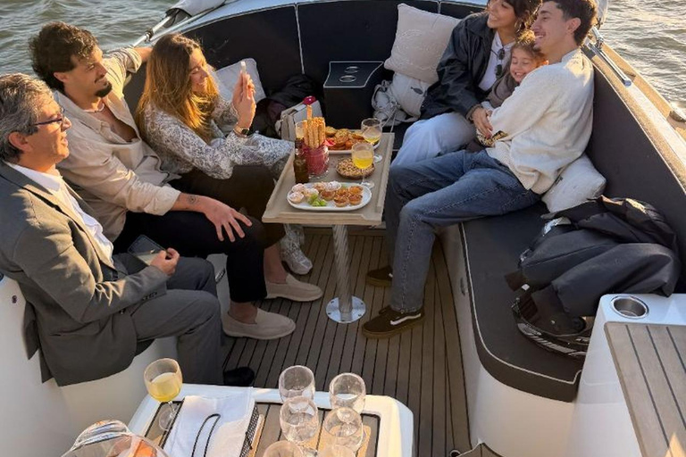 Lisbon Sunset Luxury Boat Vibes with Drinks & Pizza Lisbon Luxury Cozy Cruise with Drinks & Pizza