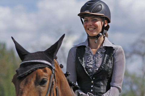 Christchurch: Relaxing Lagoon Horse Riding Experience