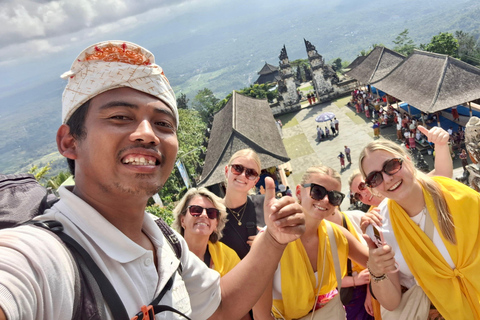 Bali: Lempuyang Temple Sacred Climb and Prayer Tour