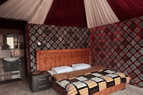 Amman: Wadi Rum Private Transfer, Jeep Tour, Dinner & Stay Amman:-Private Tour, 1 Day 1 Night, Petra, Wadi Rum, Return