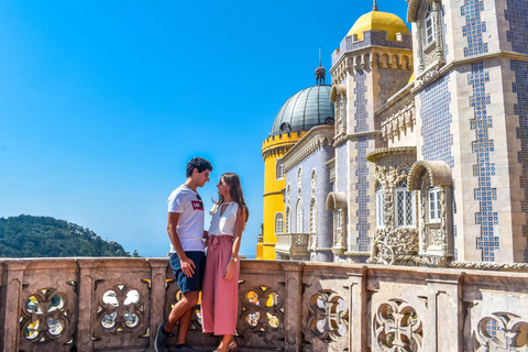 Lisboa: Visita al Palacio de la Pena, Sintra, Cabo da Roca y CascaisVisita bilingüe sin ticket de entrada al Palacio de Pena