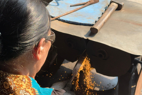 河内：在火中锻造——传统刀匠河内铁匠工坊：提供接送服务