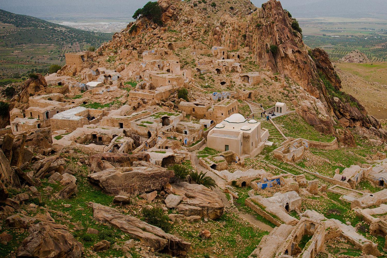 Hammamet: Half-Day Zaghouane & Zriba Hike with Tea & Sunset