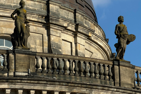Berlin Night Walking Tour - Iconic Illuminated Landmarks Private Berlin Sunset Walking Tour - Iconic Landmarks