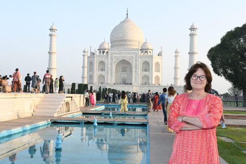 Delhi: 2-Days Agra Jaipur Expirience Tour with Car, driver & Live Tour Guide Service only