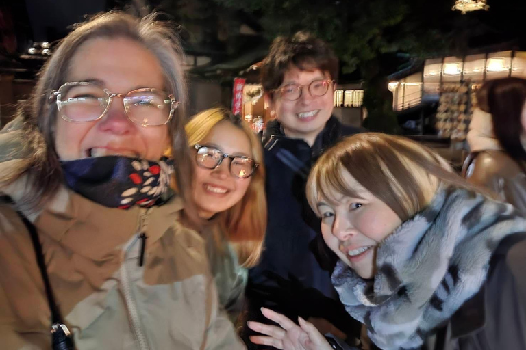 Kanazawa: Café Hopping Tour with Local Guide