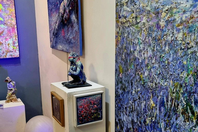 Lyon: Sensory Workshop for Couples with Clay Sculpting