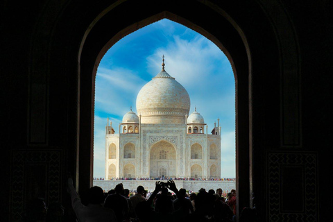 Z Agry: Taj Mahal Sunrise and Agra Fort Private TourWycieczka z biletami wstępu