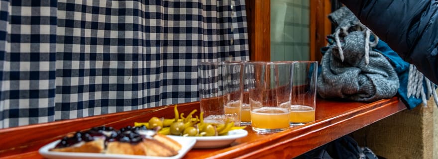 Visite culinaire de Bilbao avec Pintxos et boissons avec un local