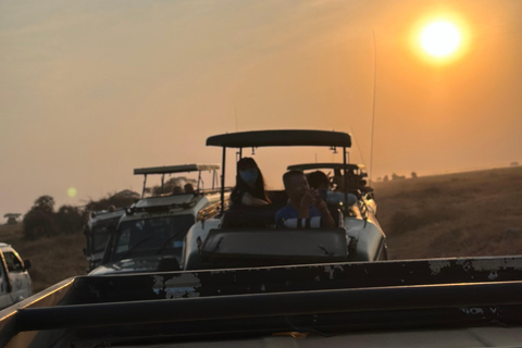 DAGSUTFLYKT TILL AMBOSELI NATIONALPARK.