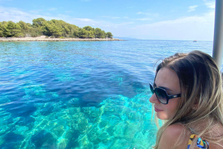 Magnific blue lagoon, speed boat water, wine&towels included