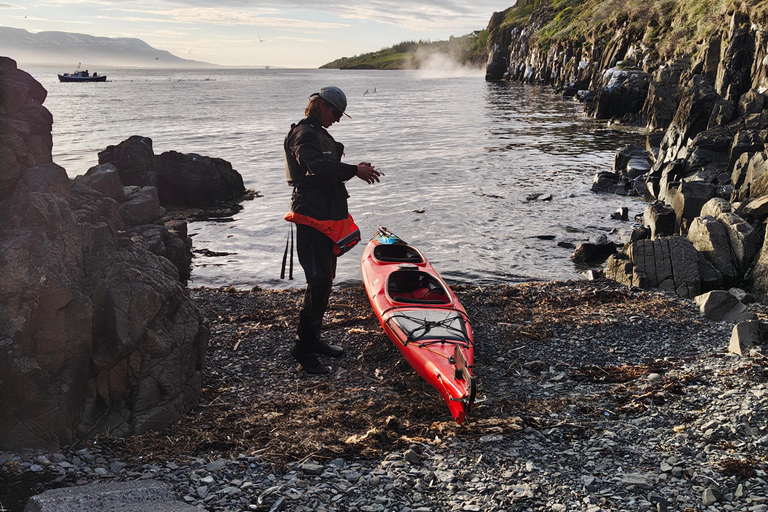 Akureyri: Tandem Kayaking with Geothermal Waterfall Visit