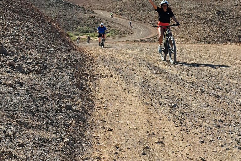 Fuerteventura Norte : Circuit en E-Bike d&#039;une côte à l&#039;autre