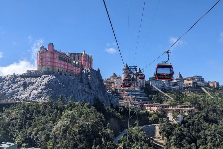 Tour di un giorno intero dal porto di Chan May alle colline di BaNa e al Golden BridgeAuto privata con guida in inglese