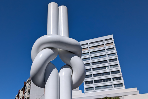 Los Angeles: Little Tokyo, Murals and Skyline