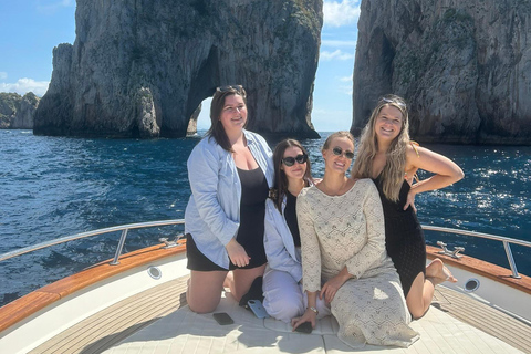 From Sorrento: Full-Day Boat Tour to Capri with Drinks