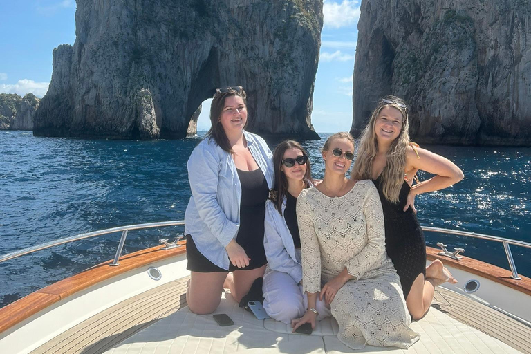 From Sorrento: Full-Day Boat Tour to Capri with Drinks
