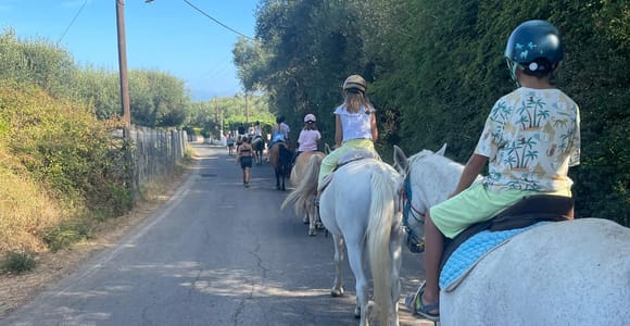 Corfu: Morning Horseback Riding Tour