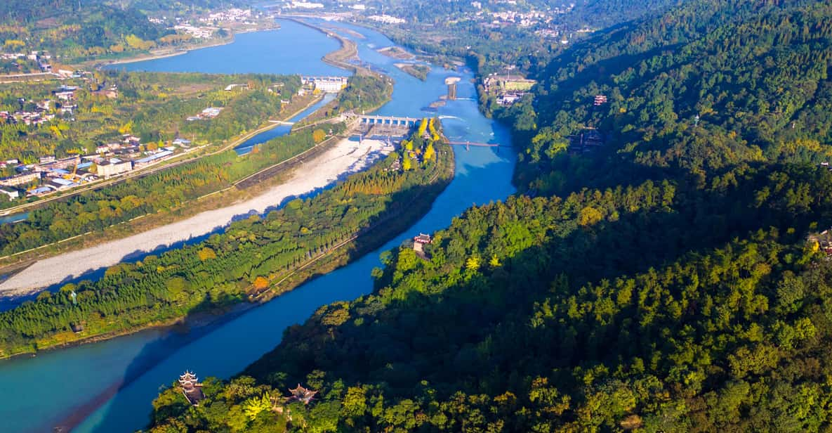 Dujiangyan: Irrigation System & Qingcheng Mountain Day Tour | GetYourGuide