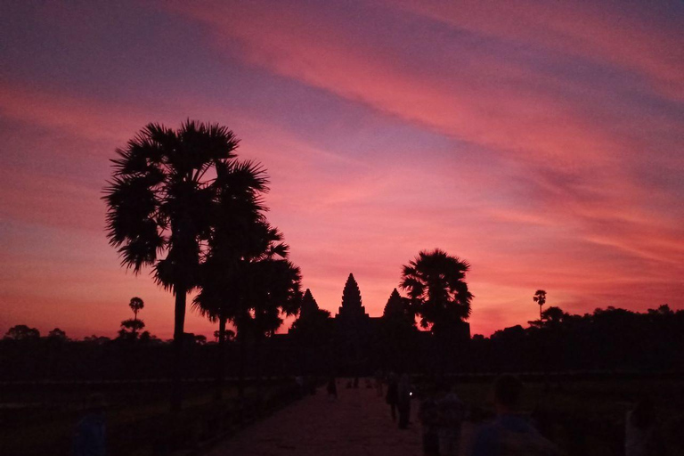 Excursión de un día a Angkor Wat con salida del sol