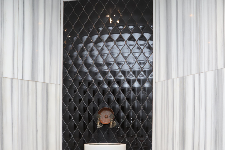 Istanbul : bain turc traditionnel avec massage à la mousse et à l'huileForfait Gold Durée totale du service : 95 minutes