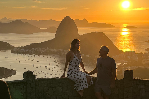 Sunrise (Dona Marta) + Christ the Redeemer + Sugarloaf Tour