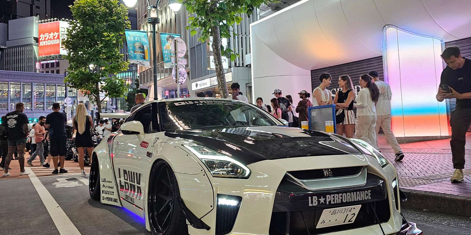 Иокогама/Токио: экскурсия по Nissan GT-R R35 | GetYourGuide