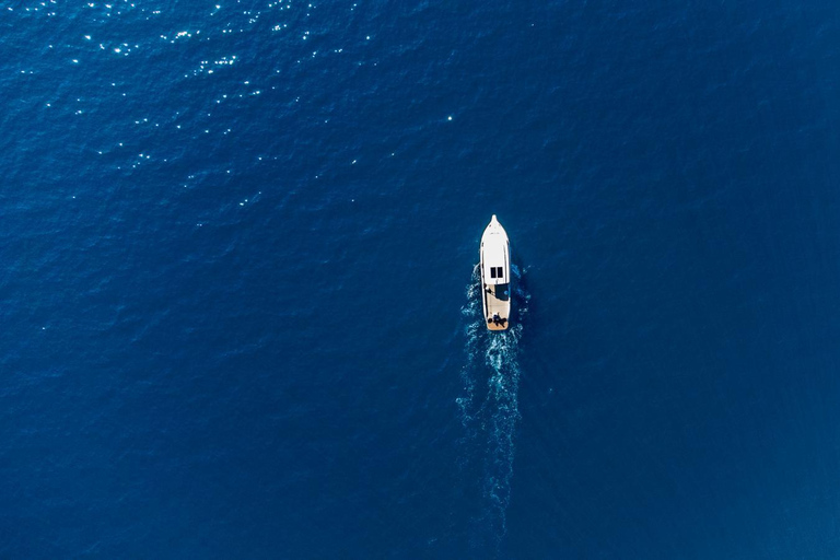 Ze Splitu: Błękitna Laguna i rejs wycieczkowy na 3 wyspyWycieczka grupowa