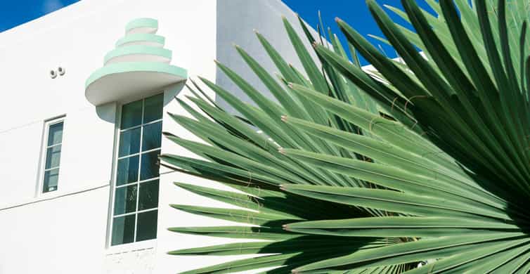 Award-winning Art Deco & History Walking Tour photo 9