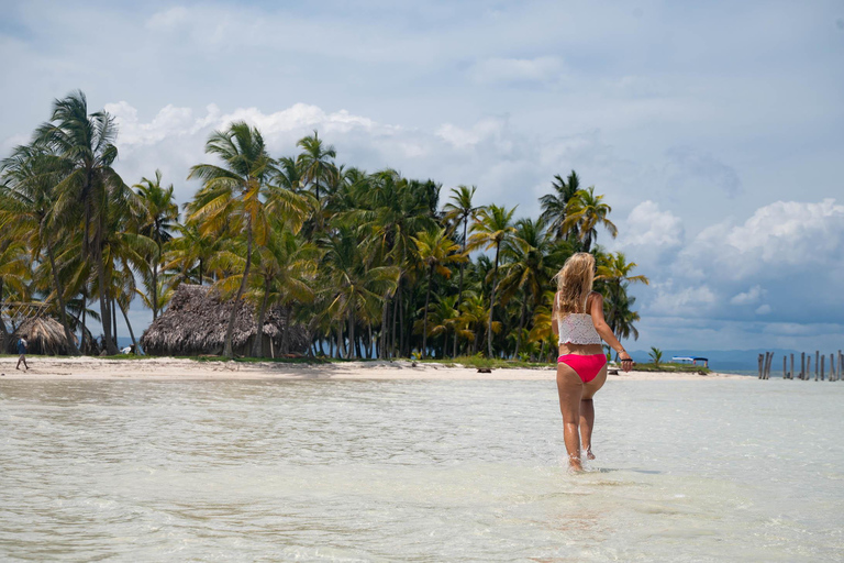 Panama City: Remote San blas Islands: Misdub, Yani and Pool