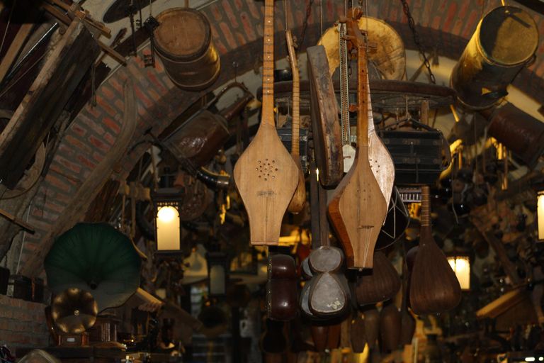 Tbilisi: Old Town Walking Tour with Wine & Boat Ride Options Private Tour