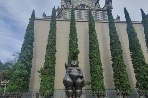 Medellín: City tour privado e de luxo em francês