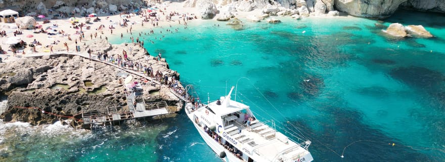 Arbatax : croisière dans le golfe d'Orosei avec visite facultative de la grotte de Fico