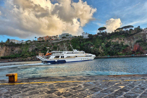 Excursão de inverno Nápoles: Bilhete de Ferry Boat para Amalfi e Positano - Excursão de inverno