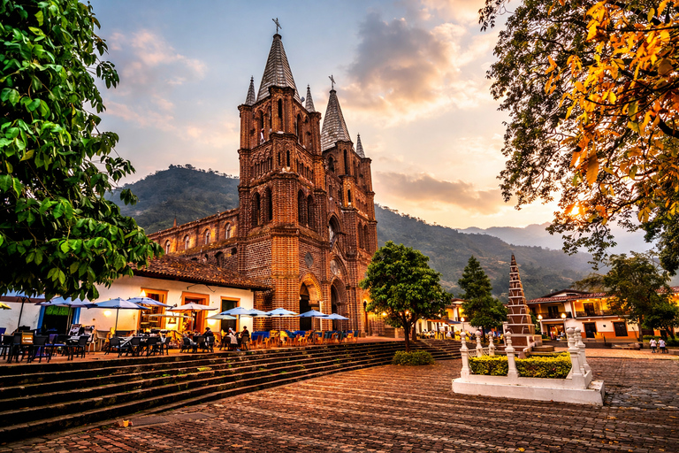 Medellín: Jardín Town, Waterfalls, Jeep Tour & Culture