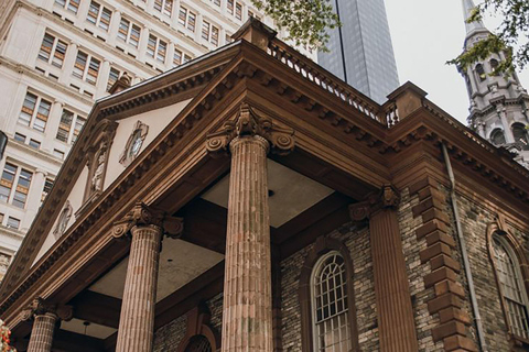 Monumentos y Mercados: Tour de la Libertad, las Finanzas y la Historia de Nueva York