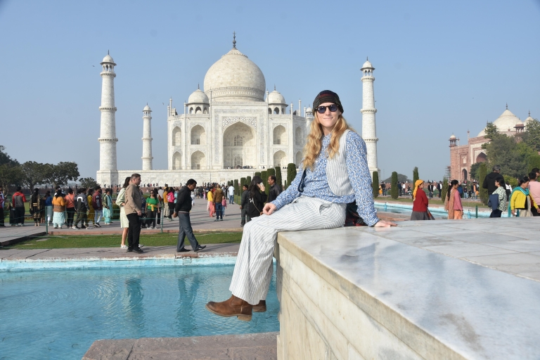 Agra: Taj Mahal Tour met erfgoedwandelingTour met auto, chauffeur en gids