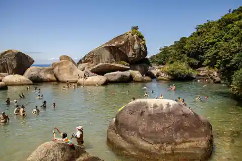 Caminhada na Floresta de Paraty e Snorkel na Praia: Excursão de 1 dia