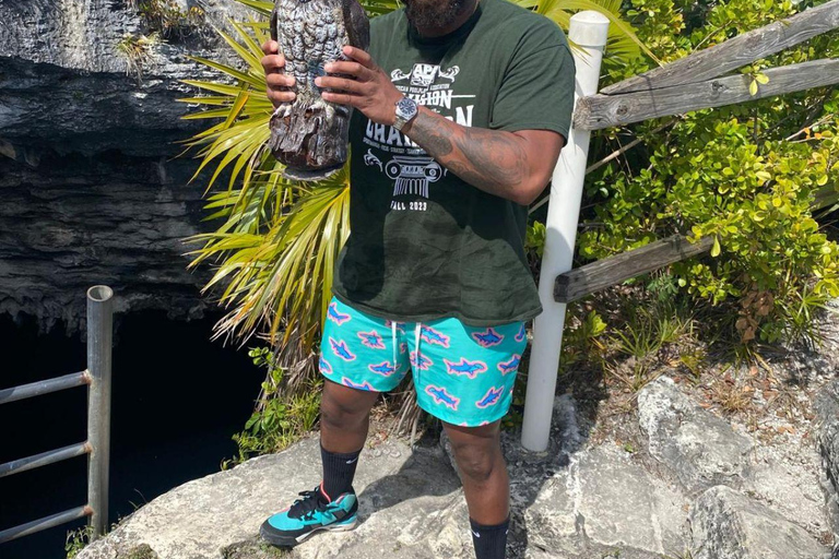 Freeport: Grand Bahama Culture, History & Local Flavors Tour Grand Bahama: City Tour with Tastings and Local Guide