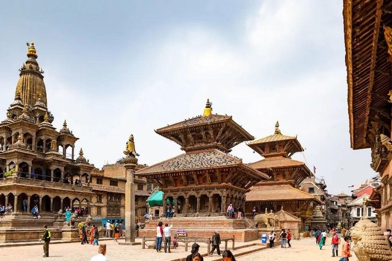 Tour panoramico di Kathmandu con auto privata e guidaSolo con auto privata