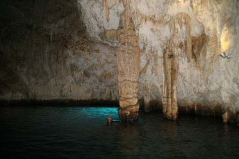 Positano : découvrez la côte amalfitaine à bord d&#039;un élégant bateauDemi-journée côte amalfitaine - Elisa