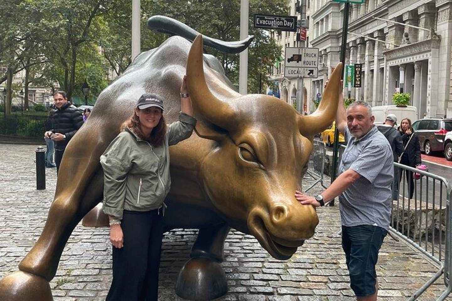 Wall Street, 9/11 Memorial & Lower Manhattan Walking Tour - Financial District Guided Walking Tour English Speaking