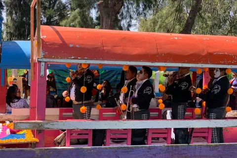 Mexico City: Tour to Xochimilco