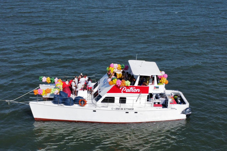 马普托湾夕阳游船